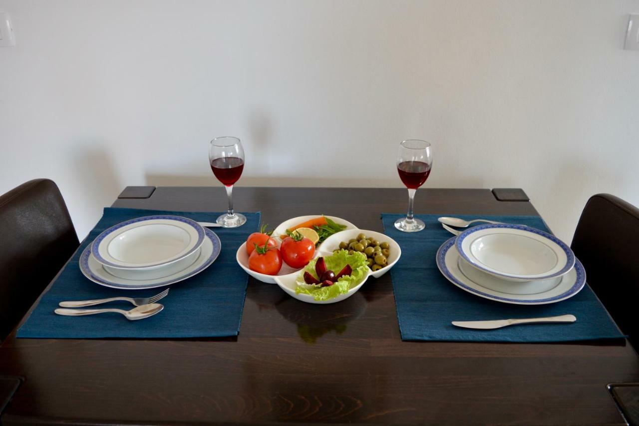 וודיצה Iva Apartmani מראה חיצוני תמונה