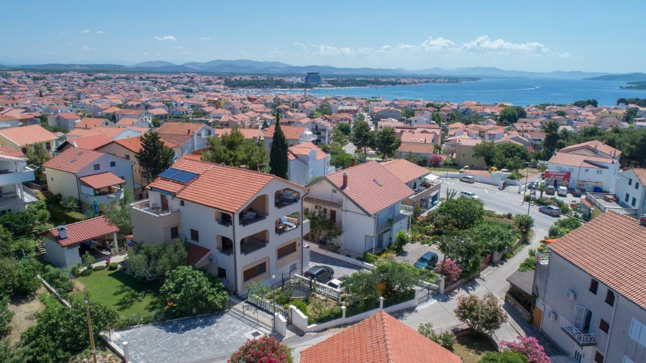 וודיצה Iva Apartmani מראה חיצוני תמונה