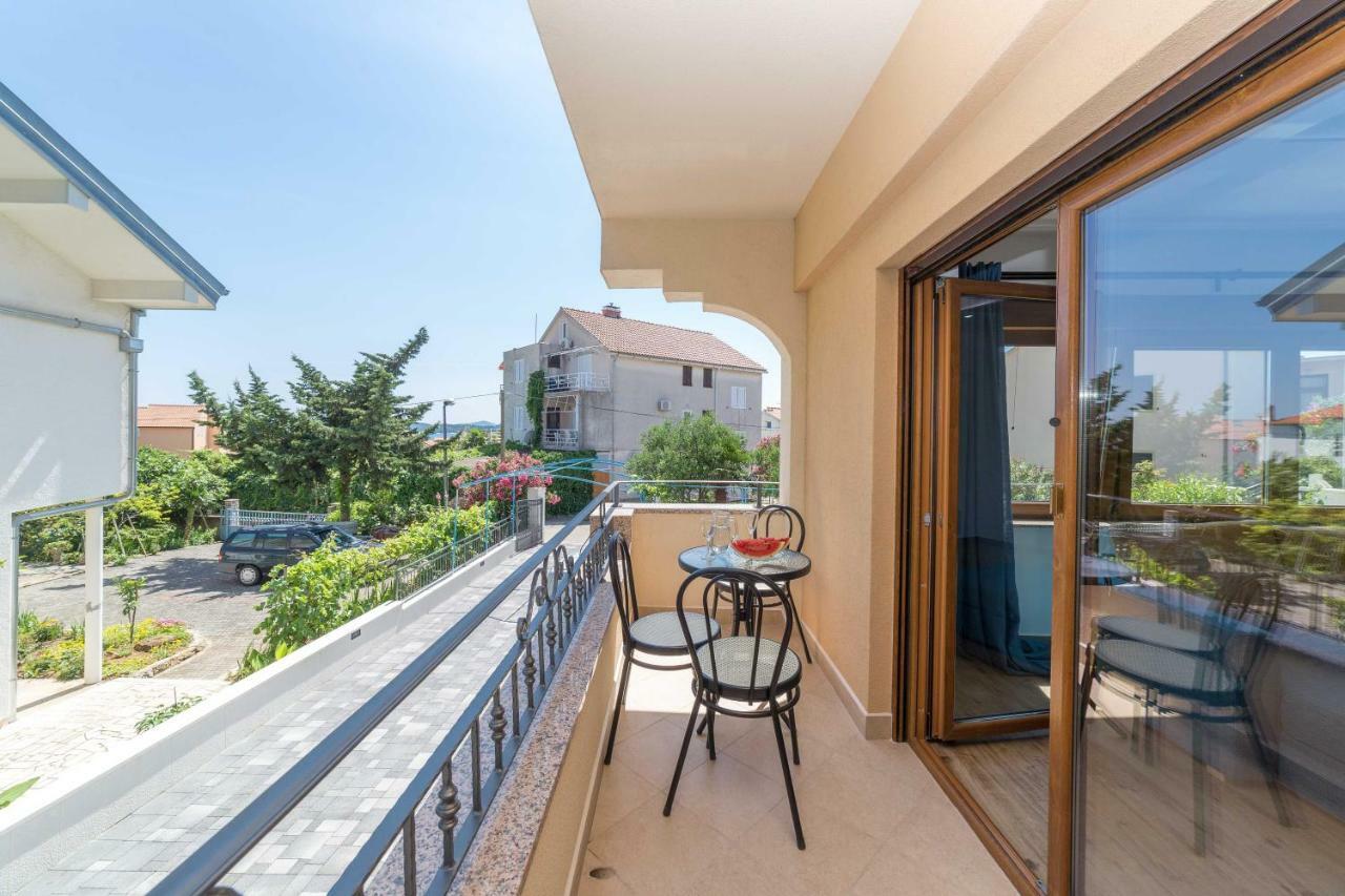 וודיצה Iva Apartmani מראה חיצוני תמונה